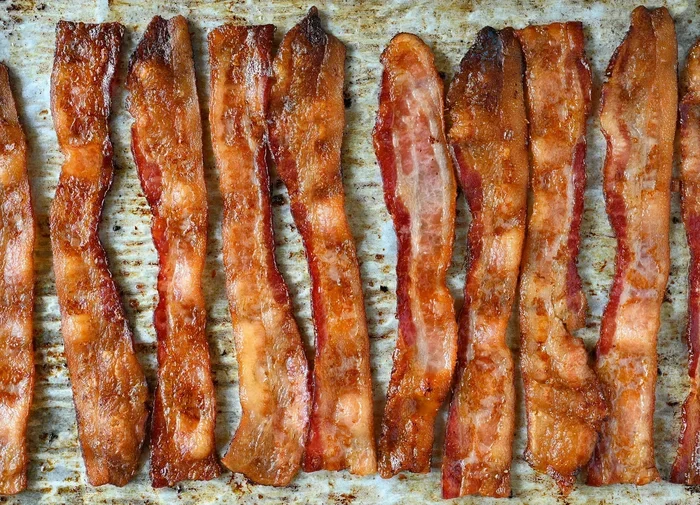 How Long To Cook Raw Bacon In Oven For Crispy Perfection