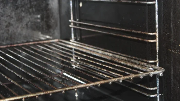 What To Soak Oven Racks In To Clean Them The Right Way